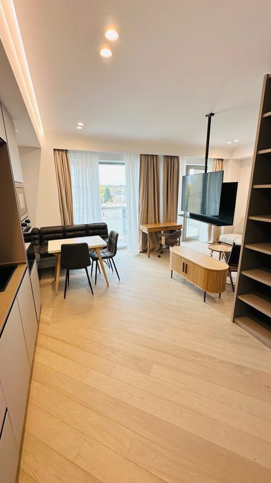 Cortina 126, Erou Iancu Nicolae, studio dublu de lux, garaj opțional