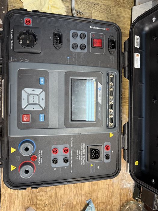 Metrel 3325 Tester aparate electrice