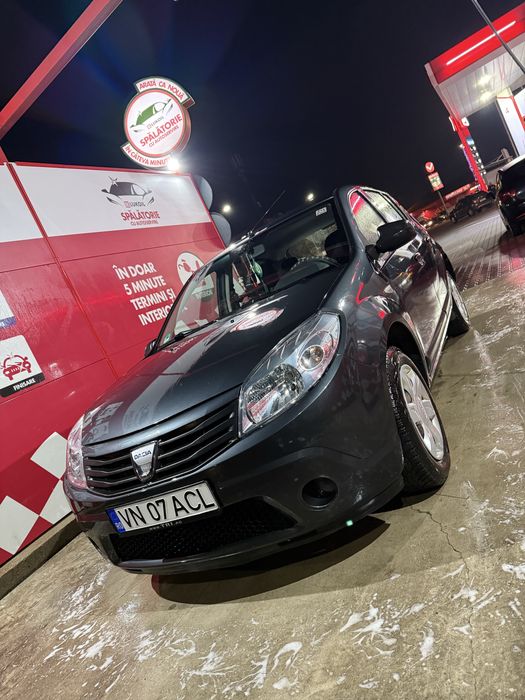 Dacia sandero 1.2 2010