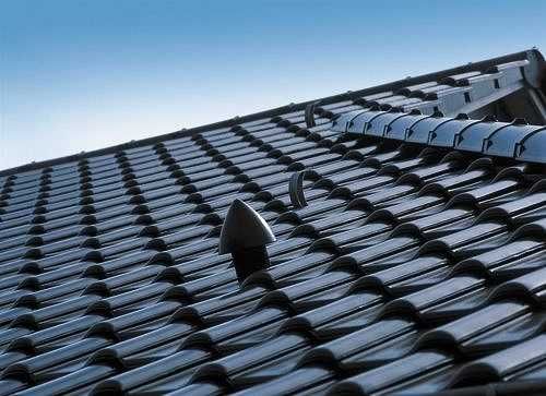 Executam orice tip acoperis, mansardare, sisteme pluviale