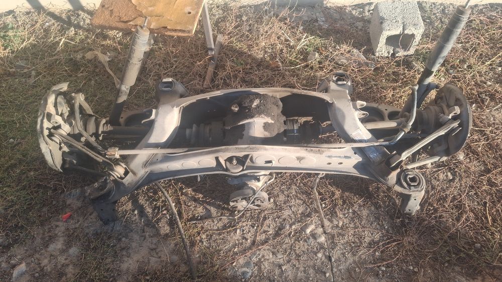 Редуктор 3.06 от 3.2 мерседес 124 хорошом состояние