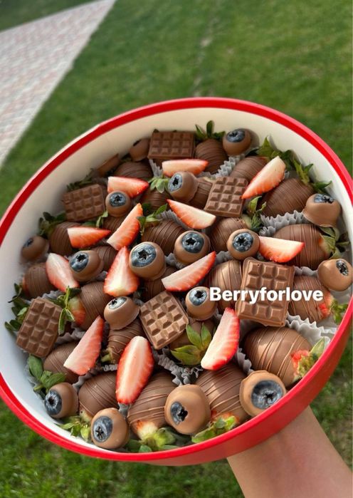 Клубника в шоколаде