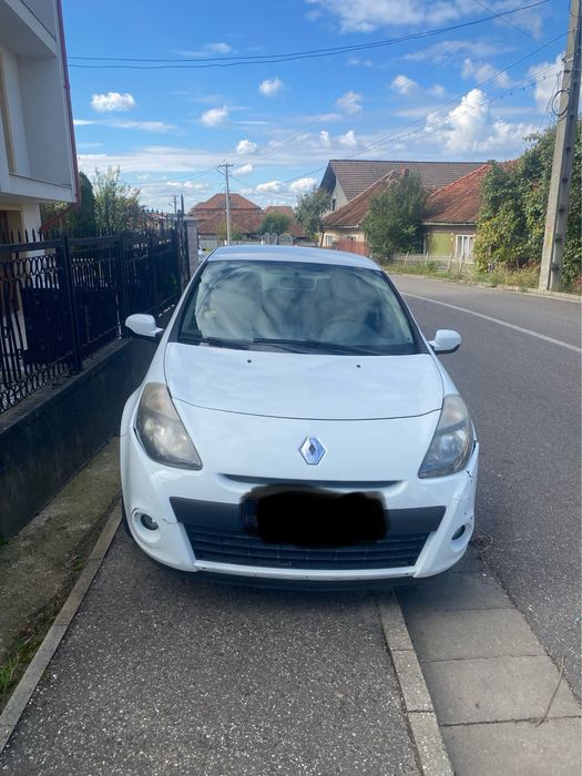 Renault Clio, automata,