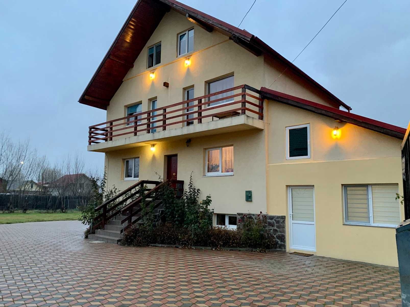 Propietar vand pensiune Sanpetru-Brasov
