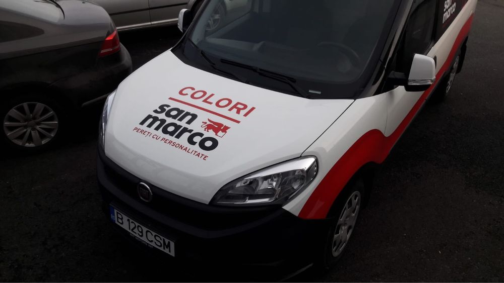 Colantari auto inscriptionari auto reclame personalizate auto