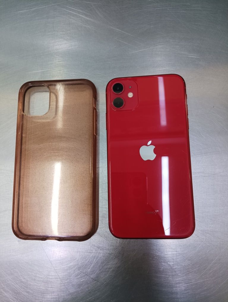 Iphone 11 ideal  .