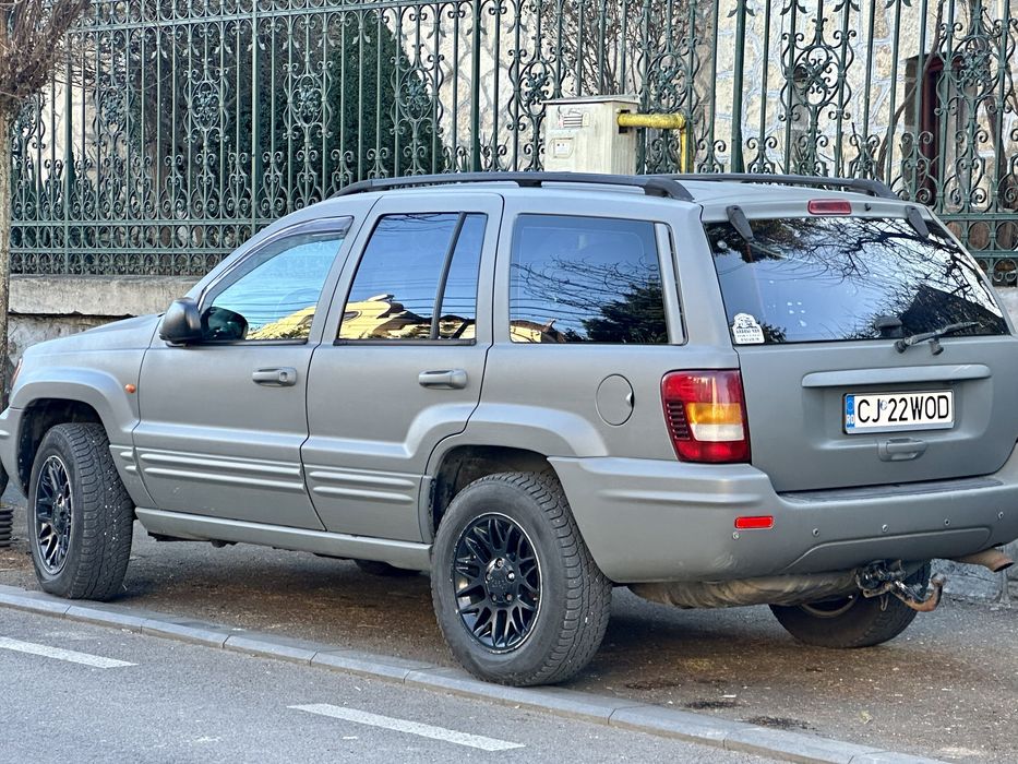 Vând Jeep Grand Cherokee WJ