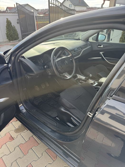 Vand Citroen c 5 accept si variante