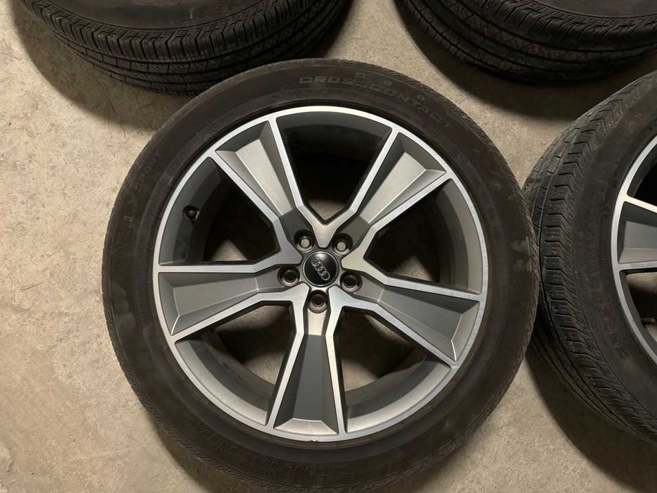 Джанти 20'' оригинални от Audi Q5  с гуми Continental.