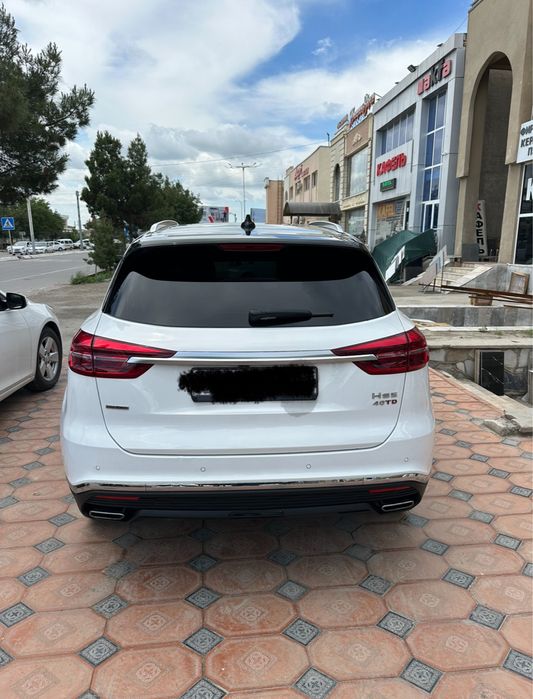 Hongqi hs5 4*4 awd 2022 dekabr