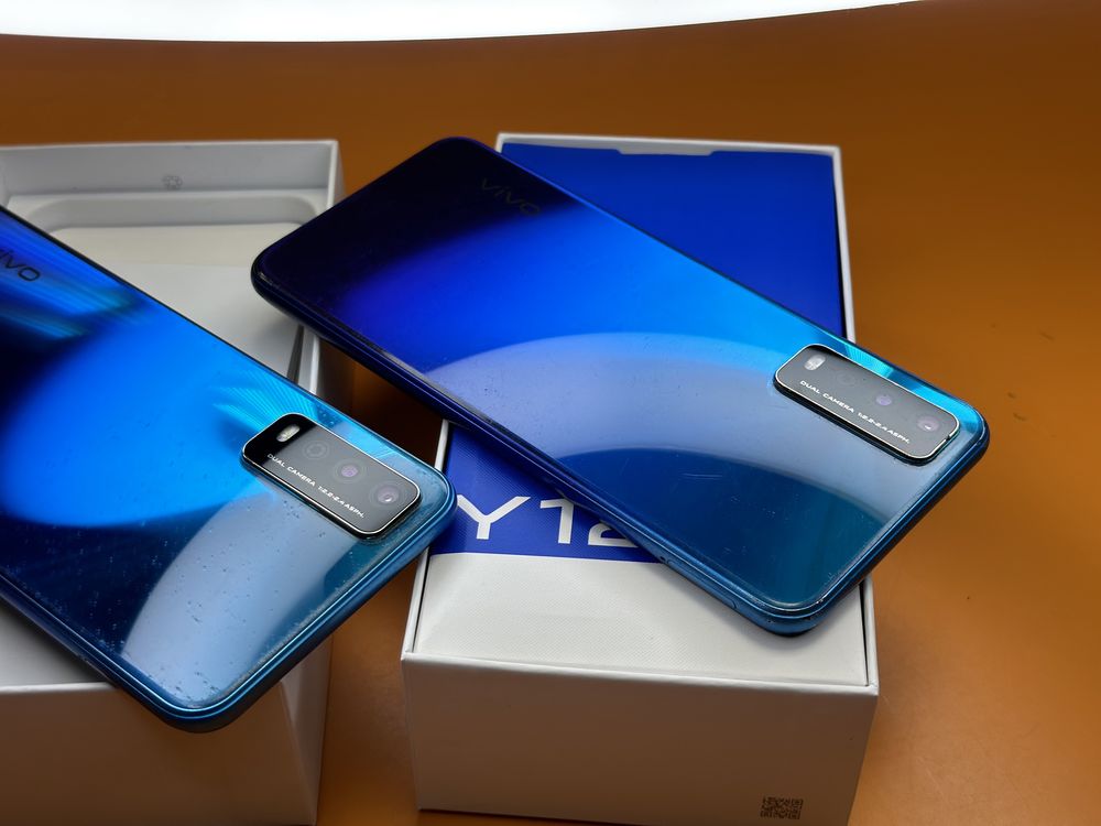 Телефон Vivo Y12 s