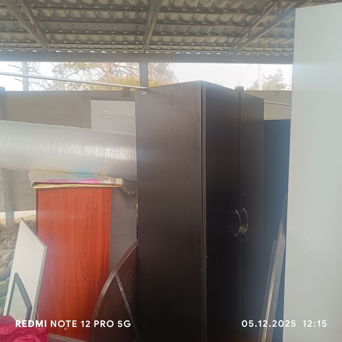 Шкафы разные подойдут для одежды либо