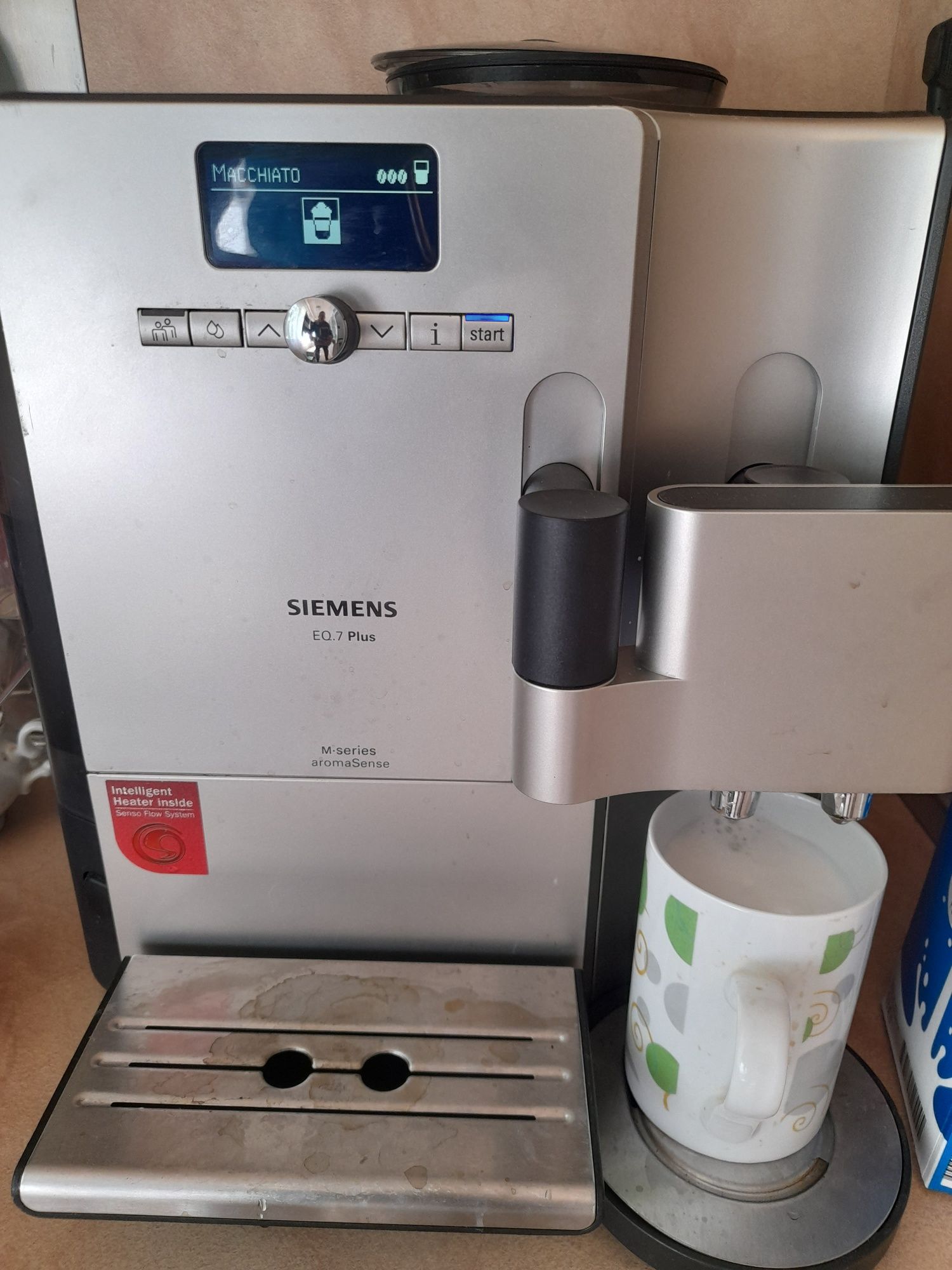 Кафеавтомат Siemens EQ7 plus M-series