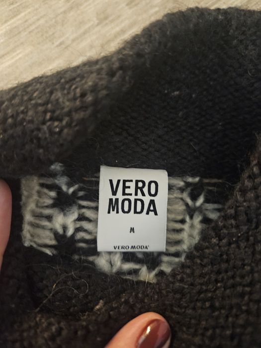 Pulover mohair și acrilic, stare impecabilă, elegant