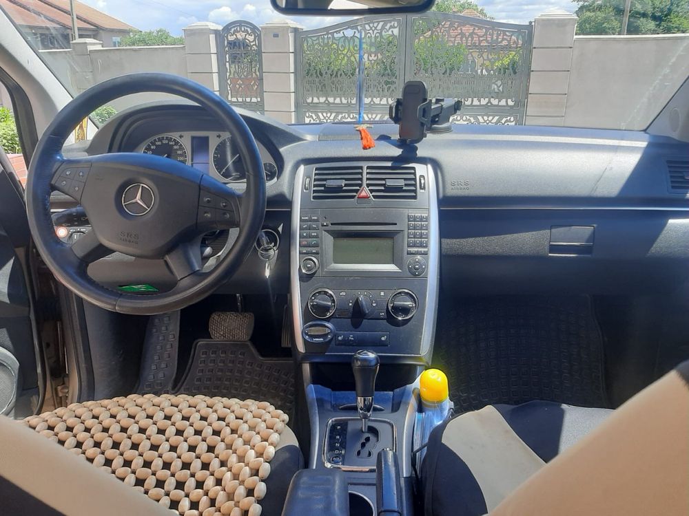 Mercedes B Class an 2007