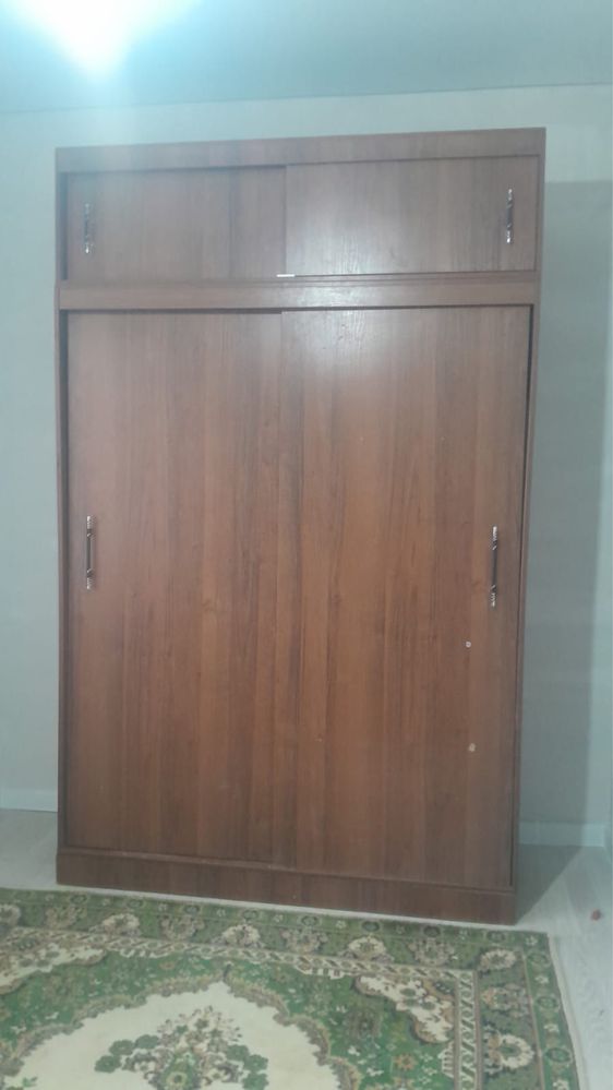 Продам шкаф купе.