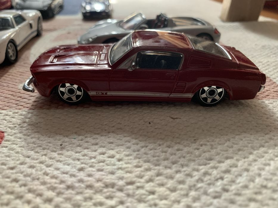 Mini colectie supermasini Bburago 1/43