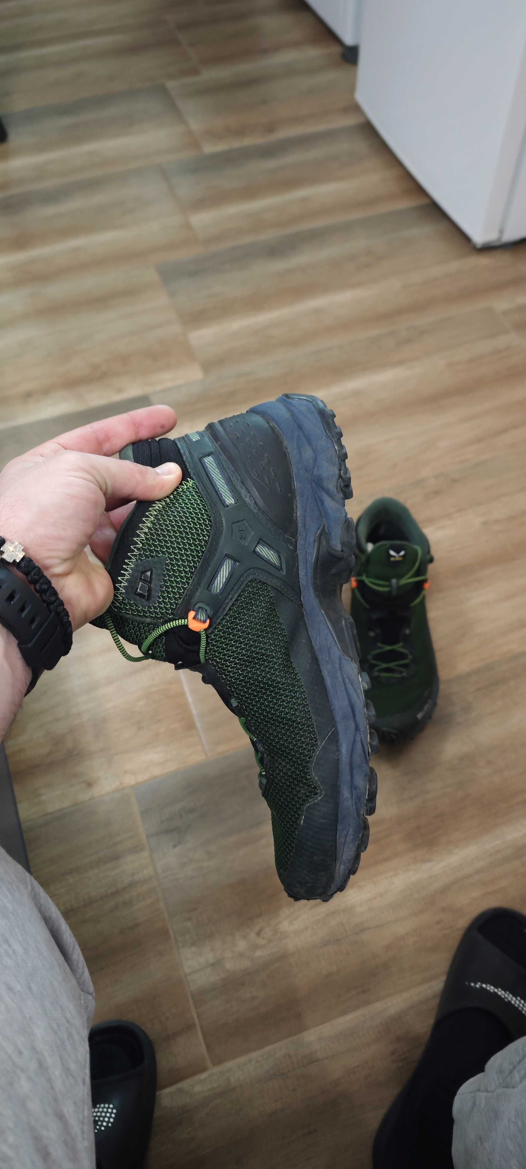 Туристически обувки Salewa  43номер