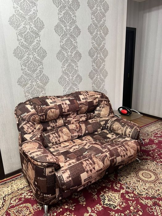 Продам диван раздвижной