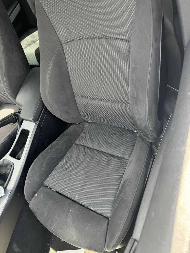 Продаваме на части бмв е90 320д 184кс. Bmw e90 320d 184hp