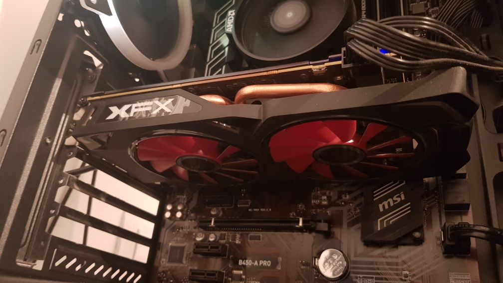 Placa video AMD Radeon XFX 470 8gb gaming edition impecabila