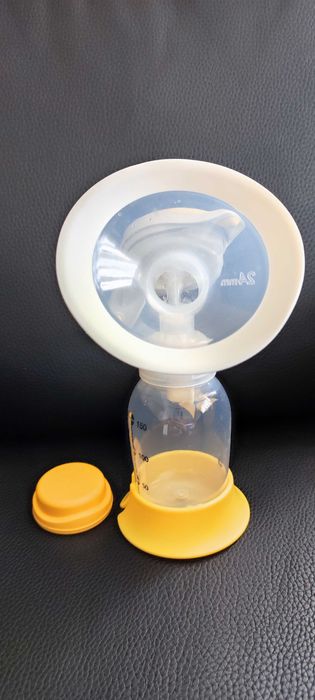 Ръчна помпа за кърма Medela