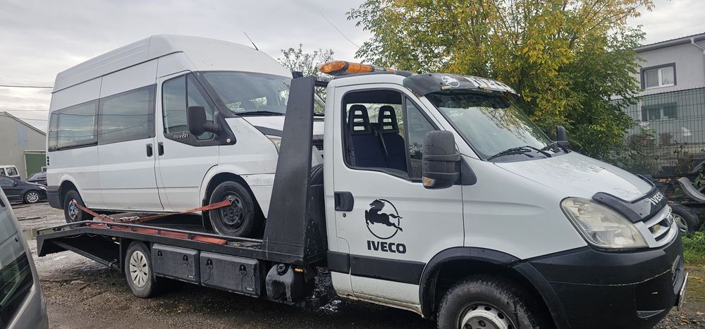 Iveco daily 65 c18 autoplatforma categ B/ Propietar