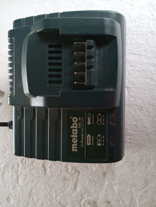 Încărcător metabo 12-18v