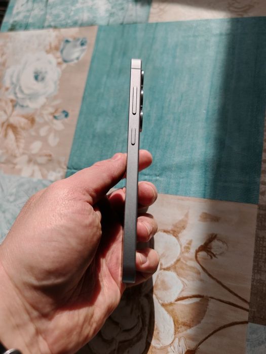 Vand Samsung Galaxy S25 Silver,  512gb