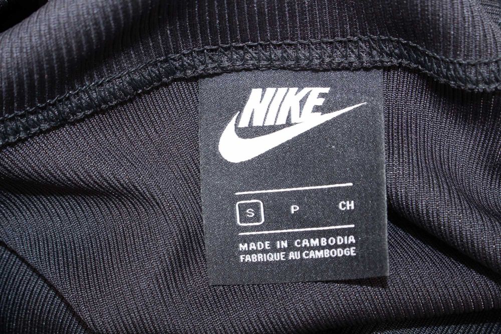 Nike оригинално дамско поло блуза рипсена материя черно S