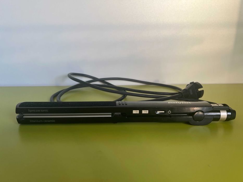 Преса за изправяне на коса Babyliss ipro 230 ionic titanium ceramic