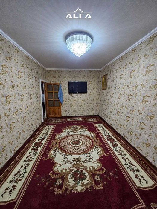 Buxoroda kvartira uy xonadon sotiladi 3 xonali 84m² 1-qavat.