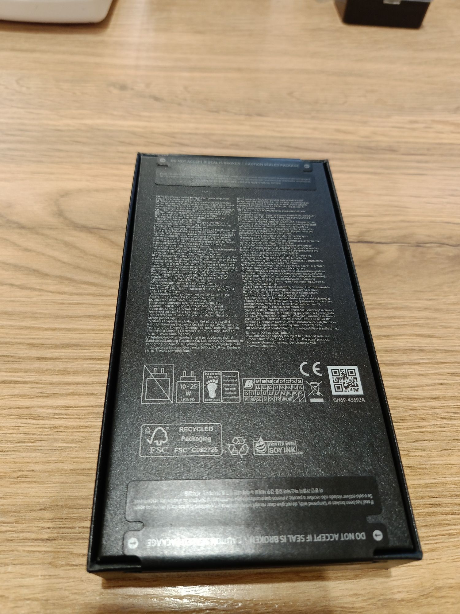 Нов Samsung s24 256gb