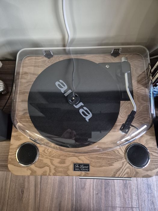 Грамофон AIWA GBTUR-120WD