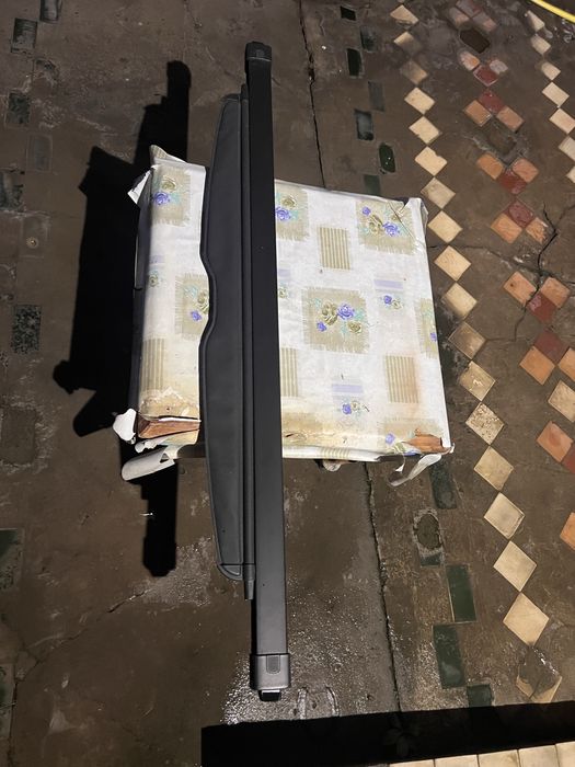 Продаётся задняя шторка богажника на КАПТИВУ