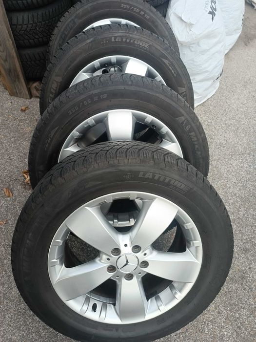 Зимни гуми  MICHELIN Latitude ALPIN 255/55/18 с джанти