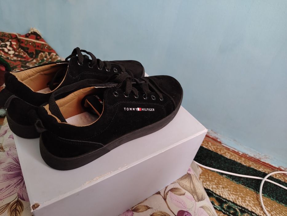 Labuten oyoq kiyim 100% orginal