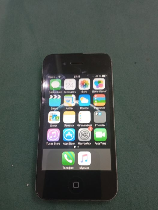Продам айфон 4 оригинал