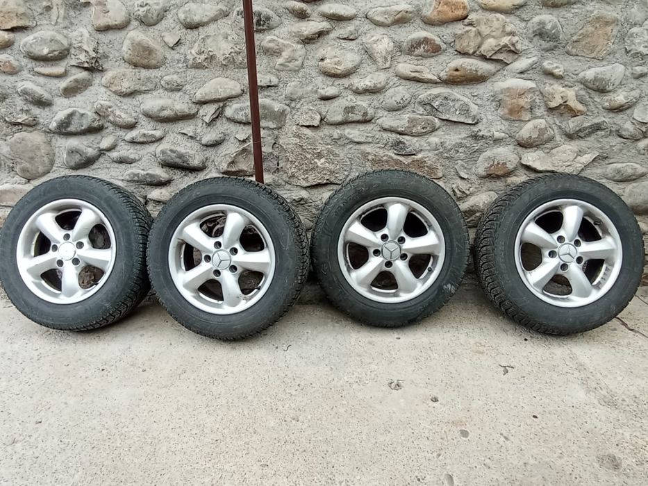 Vând Mercedes - Benz C180 Kompressor 2006, automată