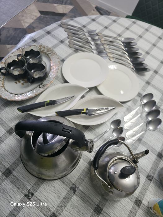 Продам бу Посуда  сторого образца - идеальна для сдачи жилья