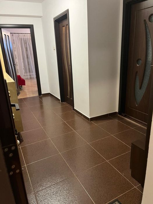 Garsoniera Prelungirea Ghencea, 51 mp, mobilata/utilata, loc parcare