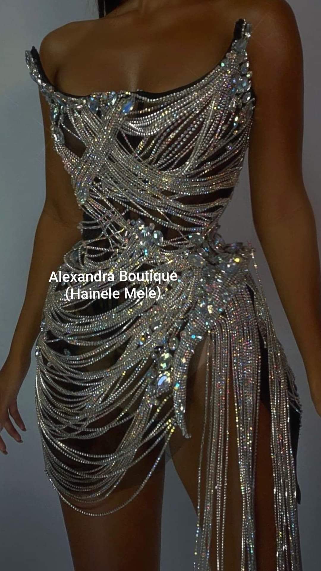 Rochie cu cristale