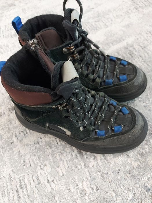 Ghete Zara baiat din piele