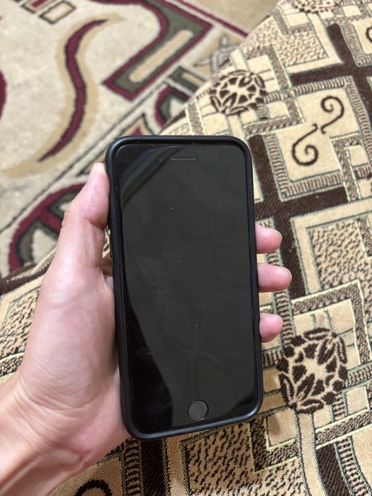 iPhone se 64мгб срочно