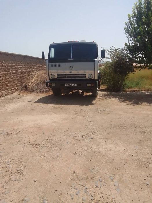 Камаз тягач сотилади