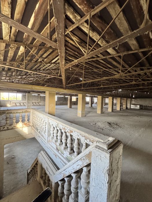 Продается сдается 2 этажное здание + подвал