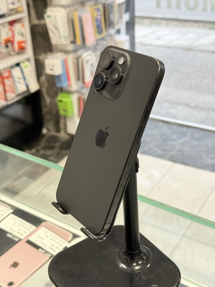 Apple iPhone 15 Pro Max 256GB Black Titanium
