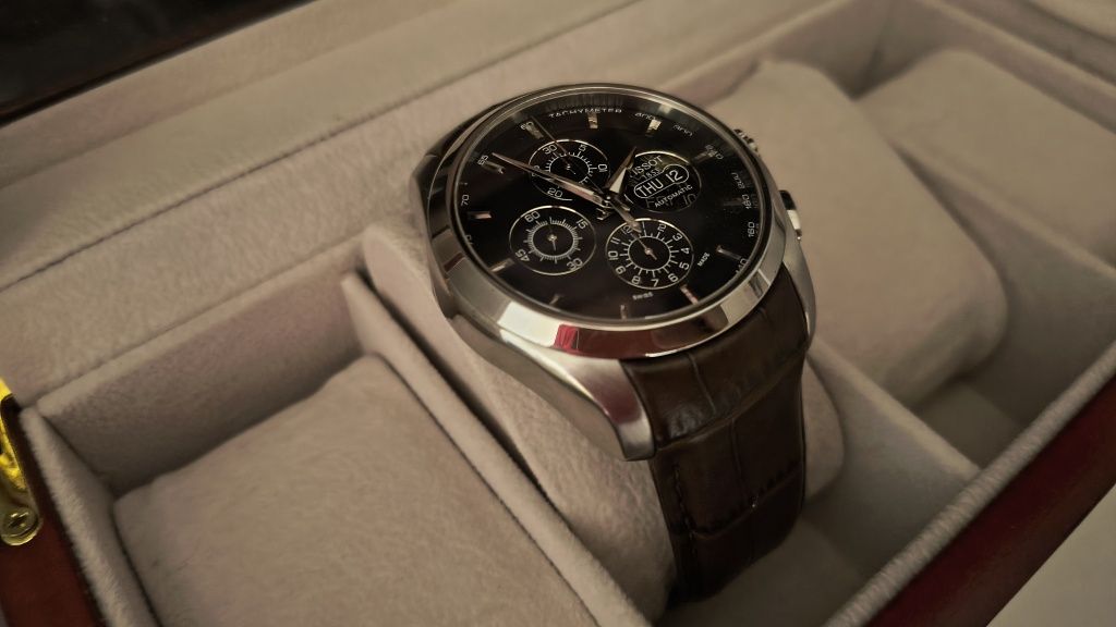 Tissot Couturier Automatic Chronograph VALJOUX