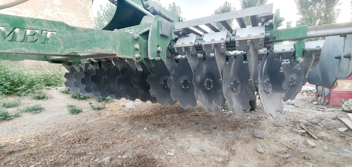 Tolment 300Diska borana
