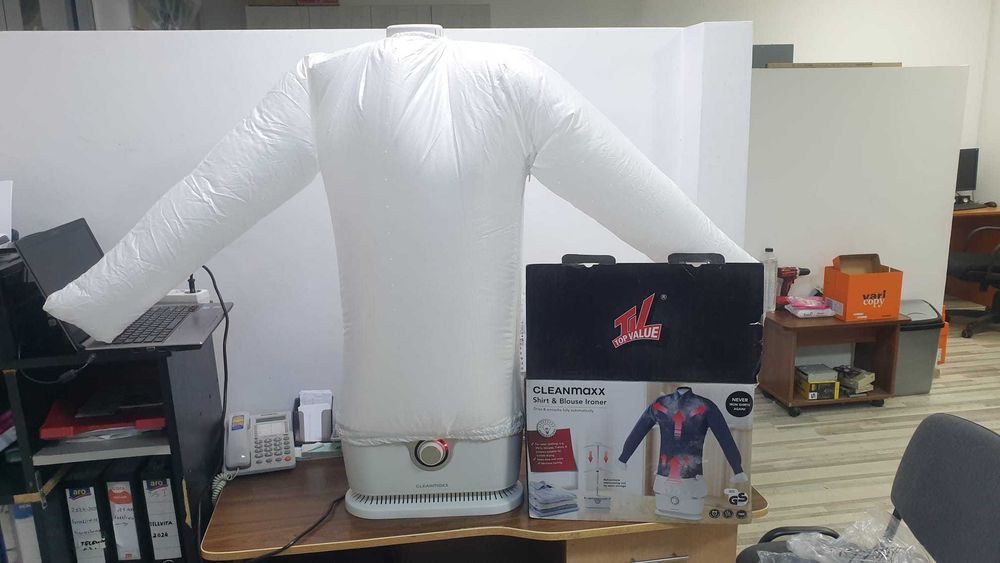 Robot de calcat camasi si bluze Cleanmaxx 1800 w